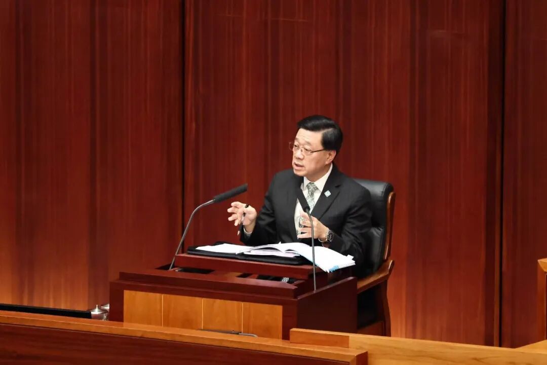 可能是包含下列内容的图片:文字